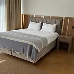 6-bedroom With Sauna & Pool