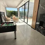 6-bedroom With Sauna & Pool