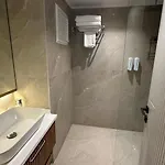 Villa 6-bedroom With Sauna & Pool *