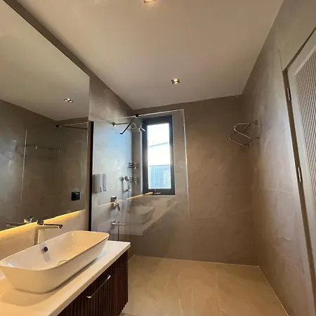 Βίλα 6-bedroom With Sauna & Pool Dosemealti