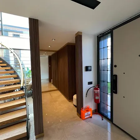 Βίλα 6-bedroom With Sauna & Pool