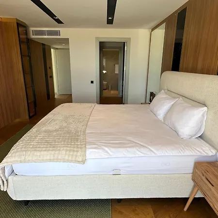 Βίλα 6-bedroom With Sauna & Pool