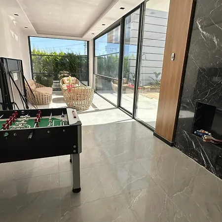 6-bedroom With Sauna & Pool
