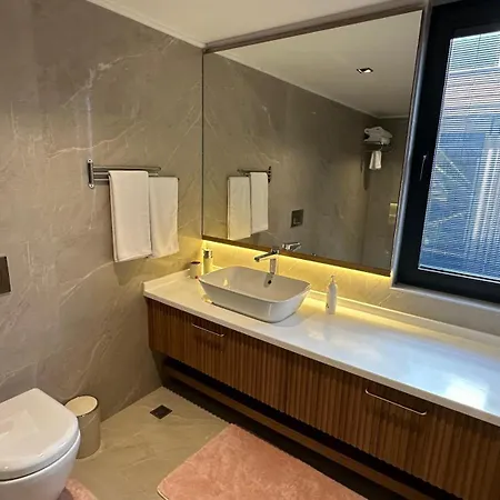6-bedroom With Sauna & Pool Βίλα