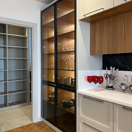 빌라 6-bedroom With Sauna & Pool *