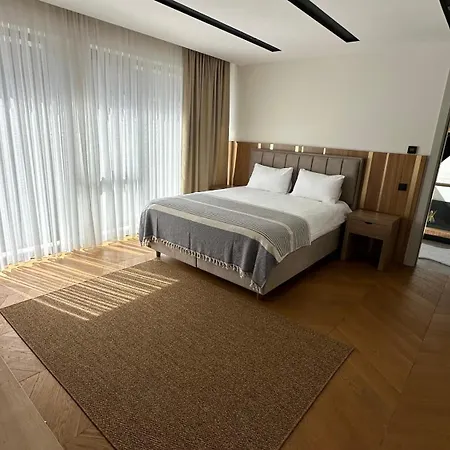 6-bedroom With Sauna & Pool *